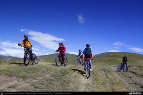 Traseu cu bicicleta MTB XC Muntii Baiului: Azuga - Muntii Baiului - Secaria - Comarnic - KERUCOV .ro © 2007 - 2022 #traseecubicicleta #mtb #ssp