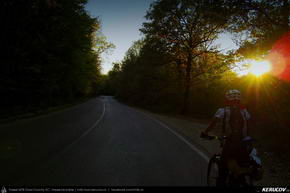 Trasee cu bicicleta MTB XC - Traseu MTB Buzau - Vulcanii Noroiosi - Poienile - Valenii de Munte - Ploiesti (2 zile) de Andrei Vocurek