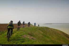 Traseu cu bicicleta MTB XC Lehliu Gara - Lacul Mostistea - Sultana - Luptatori - Lehliu Gara - KERUCOV .ro © 2007 - 2022 #traseecubicicleta #mtb #ssp