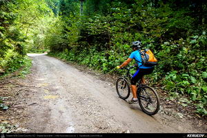 Trasee cu bicicleta MTB XC - Traseu MTB Muntii Baiului: Azuga - Valea Azugii - Pasul Azuga - Valea Garcinului - Sacele - Brasov de Andrei Vocurek