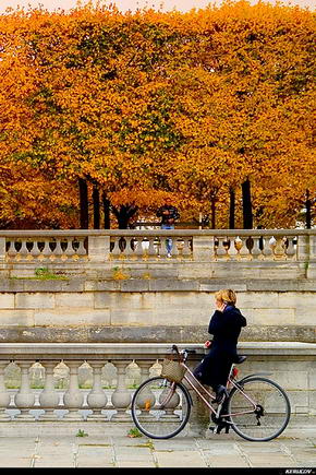 Biciclete si biciclisti in Paris, Franta . And Cyclists In Paris, France - KERUCOV © - 2023 #traseecubicicleta #mtb #ssp