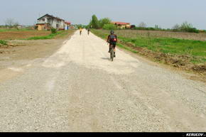 KERUCOV .ro - Fotografie si Jurnale de Calatorie - Traseu MTB Padurea Baneasa - Palatul Ghica (Prima Evadare) de Andrei Vocurek