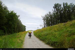 Trasee cu bicicleta MTB XC - Traseu MTB Viena - Hainburg - Wolfsthal - Bratislava : EuroVelo 6 - 1 de Andrei Vocurek