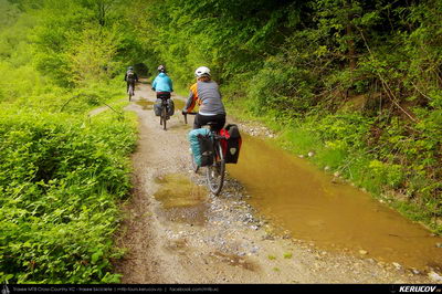Traseu cu bicicleta MTB XC Coronini - Moldova Noua - Sasca Montana - Ilidia - Oravita (Banatul Montan - Muntii Locvei) - KERUCOV .ro © 2007 - 2022 #traseecubicicleta #mtb #ssp