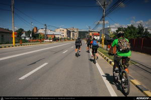 Trasee cu bicicleta MTB XC - Traseu MTB Floresti - Moreni - I.L. Caragiale - Ratoaia - Dobra - Titu (Micul Trianon - cazemata germana - Zimbraria Neagra Bucsani) de Andrei Vocurek