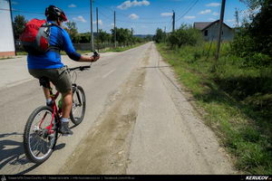 Trasee cu bicicleta MTB XC - Traseu MTB Golesti - Stefanesti - Mioveni - Bajesti - Colibasi - Fagetu - Golesti (Curtea lui Mares Bajescu, Cula Racovita, Conacul Golesti) de Andrei Vocurek
