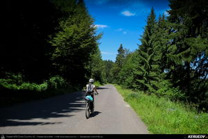 Trasee cu bicicleta MTB XC - Traseu MTB Muntii Postavaru: Predeal - Cabana Trei Brazi - Cabana Poiana Secuilor (varianta familie, copil de 1 an) de Andrei Vocurek