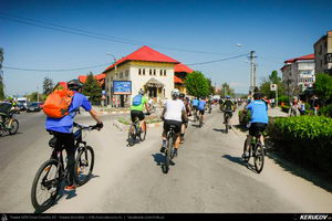 Trasee cu bicicleta MTB XC - Traseu MTB Topoloveni Bike Adventure - TBA Primavara 2015: Topoloveni - Botarcani - Crintesti - Glambocelu - Baila - Topoloveni (concurs MTB) de Andrei Vocurek