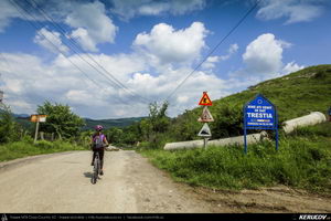 Trasee cu bicicleta MTB XC - Traseu MTB Muntii Buzaului - Tinutul Buzaului: Berca - Cozieni - Ulmet - Odaile - Scortoasa - Policiori - Berca (Trovantii sau Babele de la Ulmet, Vulcanii Noroiosi) de Andrei Vocurek