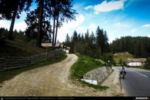Trasee cu bicicleta MTB XC - Traseu MTB Zarnesti - Poiana Marului - Zarnesti (varianta familie, copil de 2 ani) de Andrei Vocurek