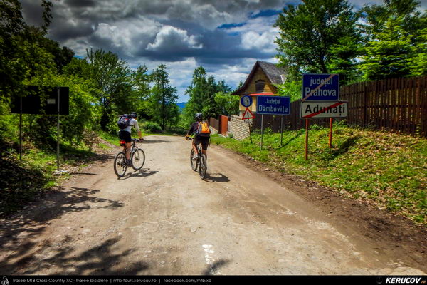 Traseu MTB Breaza - Costisata - Bezdead - Miculesti - Sultanu - Campina - KERUCOV .ro © 2007 - 2022 #traseecubicicleta #mtb #ssp