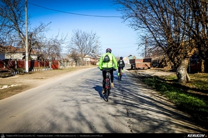 Trasee cu bicicleta MTB XC - Traseu SSP Bucuresti - Valea Dragului - Hotarele - Mironesti - Gradistea - Adunatii-Copaceni - Bucuresti (Schitul Mironesti si Conacul Radu Serban) de Andrei Vocurek