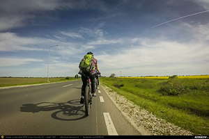 Trasee cu bicicleta MTB XC - Traseu SSP Bucuresti - Baneasa - Mogosoaia - Buftea - Tamasi - Corbeanca - Balotesti - Dimieni - Tunari - Bucuresti: O pedala prin Padurea Baneasa de Andrei Vocurek