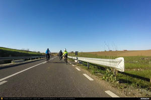 Trasee cu bicicleta MTB XC - Traseu SSP Bucuresti - Pipera - Tunari - Stefanesti - Afumati - Ganeasa - Pasarea - Branesti - Vadu Anei - Fundeni - Pitigaia - Posta - Balaceanca - Glina - Bucuresti de Andrei Vocurek
