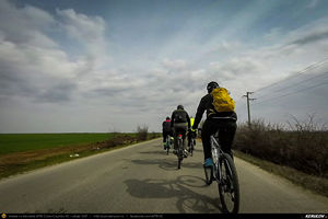 Trasee cu bicicleta MTB XC - Traseu MTB Bucuresti - Calugareni - Branistari - spre Comana - Gradistea - 1 Decembrie - Bucuresti de Andrei Vocurek