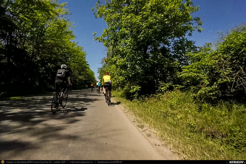 Trasee cu bicicleta MTB XC - Traseu SSP Bucuresti - Alunisu - 1 Decembrie - Comana - Uzunu - Calugareni - Singureni - Darasti-Vlasca - Adunatii-Copaceni - 1 Decembrie - Alunisu - Bucuresti de Andrei Vocurek