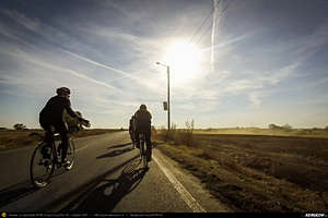 Trasee cu bicicleta MTB XC - Traseu SSP Bucuresti - Alunisu - Darasti-Ilfov - 1 Decembrie - Copaceni - Cretesti - Vidra - Dobreni - Colibasi - Comana - Gradistea - Mogosesti - Varlaam - Adunatii-Copaceni - 1 Decembrie - Darasti-Ilfov - Alunisu - Jilava - Bucuresti de Andrei Vocurek