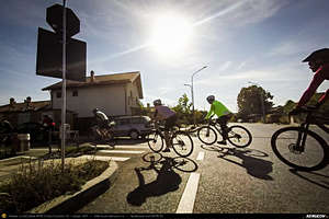 Trasee cu bicicleta MTB XC - Traseu SSP Bucuresti - Alunisu - Darasti-Ilfov - 1 Decembrie - Copaceni - Cretesti - Vidra - Dobreni - Colibasi - Comana - Gradistea - Mogosesti - Varlaam - Adunatii-Copaceni - 1 Decembrie - Darasti-Ilfov - Alunisu - Jilava - Bucuresti de Andrei Vocurek